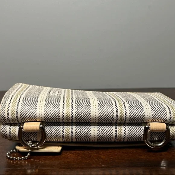 Coach Striped Wallet - Picture 6 of 6